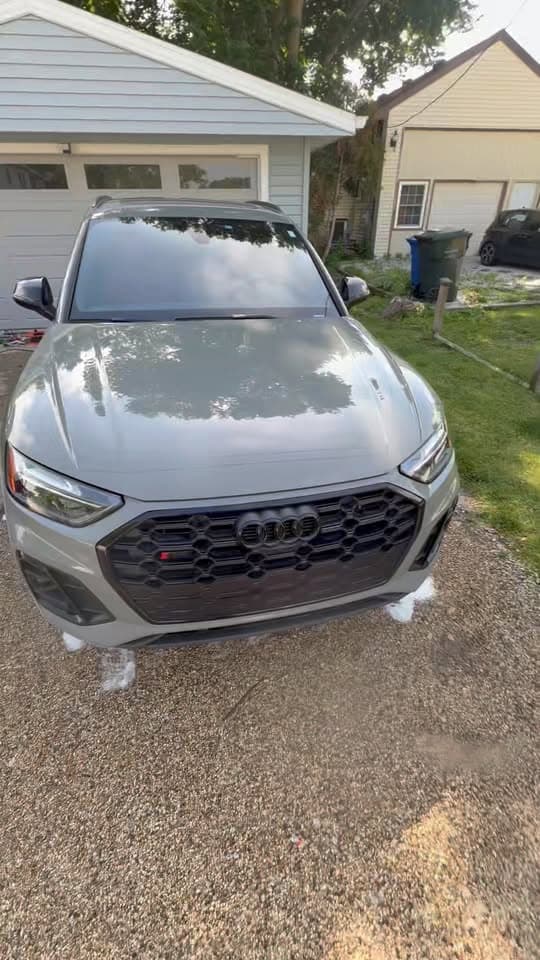 Gray Audi SUV after mobile exterior detailing